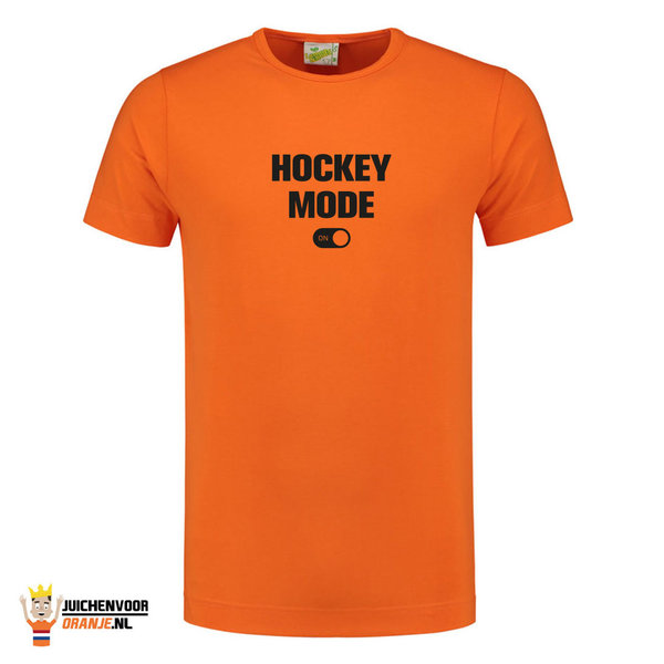 Hockey mode T-shirt